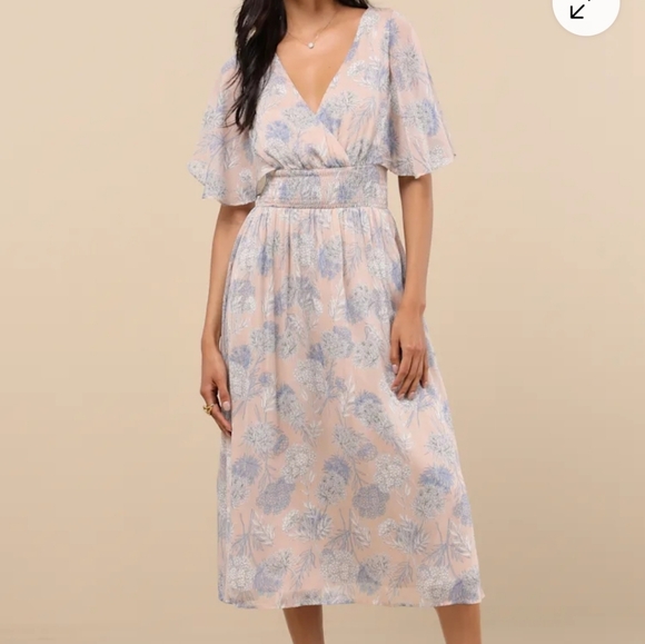 Lulus Dresses & Skirts - Lulu's Blue Floral Midi Dress
